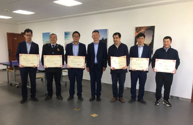 乐鱼在线登录入口-乐鱼(中国)
团委举办“庆五一、迎五四”球类联谊比赛(图4)